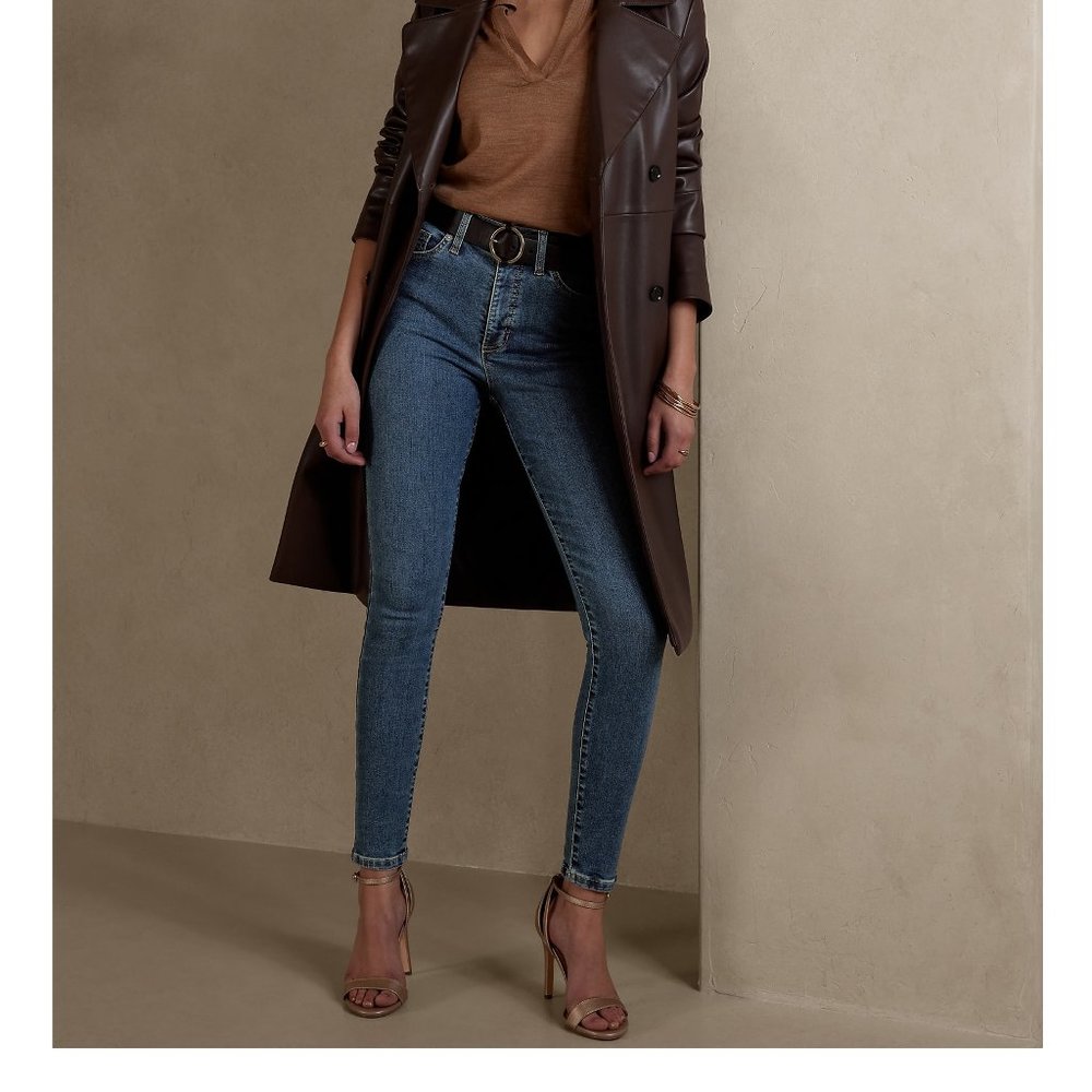 Banana Republic Universal Skinny Jean